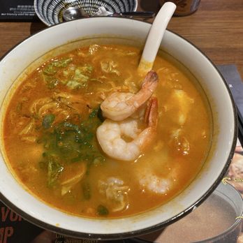 Le Shrimp Noodle Bar - signature shrimp trio noodle - Ramen Near Me - Costa Mesa, California Le Shrimp Noodle Bar - signature shrimp trio noodle - Ramen Near Me - Costa Mesa, California