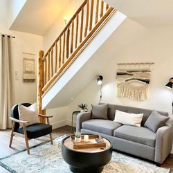 Waterton Glacier Suites - Loft Suite living room