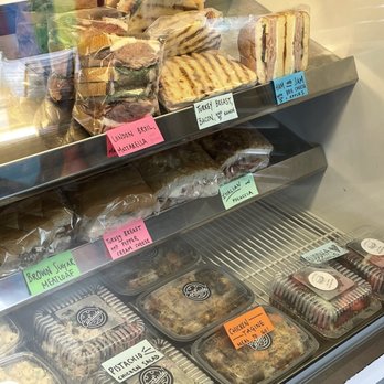 Curbside on the Run - Sandwiches! - Coffee & Tea Near Me - Pittsburgh, Pennsylvania Curbside on the Run - Sandwiches! - Coffee & Tea Near Me - Pittsburgh, Pennsylvania