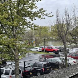 MTA Metro-North Beacon Station - Parking