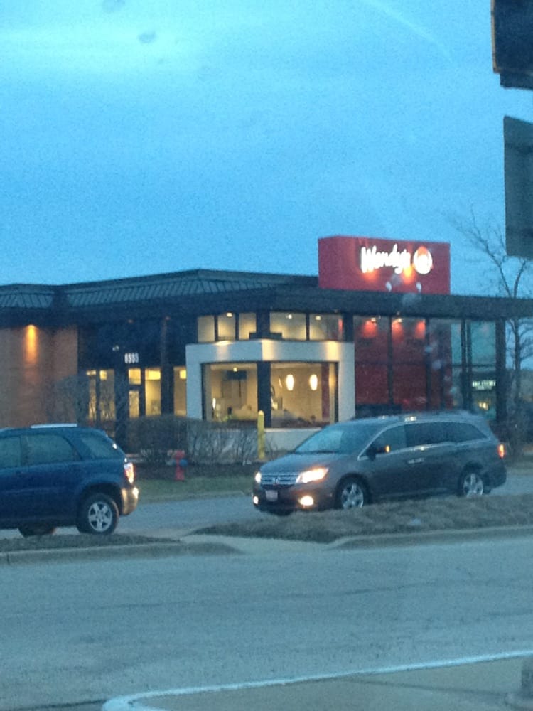 WENDY’S Updated June 2024 17 Reviews 4150 Grove Avenue, Gurnee