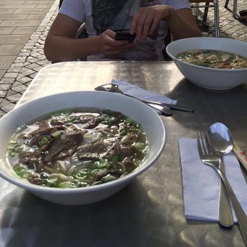 Quang Anh - Pho Bo. Die Brühe ist sehr gut - Vietnamese Near Me - Braunschweig, NI Quang Anh - Pho Bo. Die Brühe ist sehr gut - Vietnamese Near Me - Braunschweig, NI