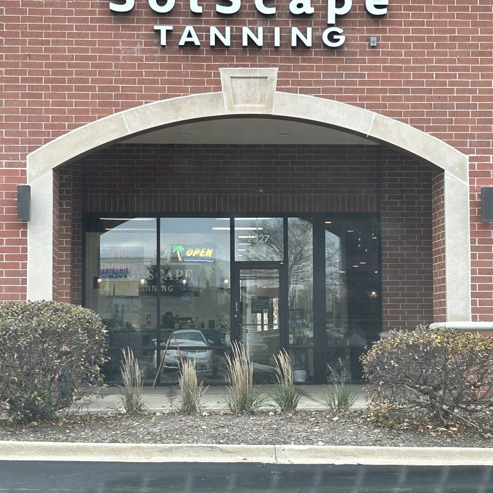 SolScape Tanning - Location entryway - Tanning Beds Near Me - Algonquin, Illinois SolScape Tanning - Location entryway - Tanning Beds Near Me - Algonquin, Illinois