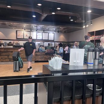 Starbucks - Coffee & Tea Near Me - Sacramento, California Starbucks - Coffee & Tea Near Me - Sacramento, California