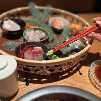 Grand Hyatt Vail - Chef's Combination: Sushi sampler - Hotels Near Me - Vail, Colorado Grand Hyatt Vail - Chef's Combination: Sushi sampler - Hotels Near Me - Vail, Colorado