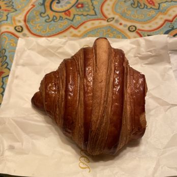 Saison Sucrees - Croissant - Patisserie/Cake Shop Near Me - New Canaan, Connecticut Saison Sucrees - Croissant - Patisserie/Cake Shop Near Me - New Canaan, Connecticut