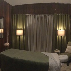 Rest and Rejuvenate Massage Therapy - Massage Room