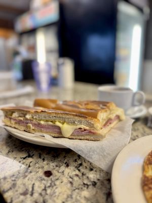 Puerto Sagua Restaurant by null