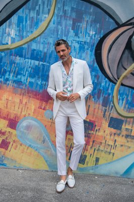 Acustom Apparel by null