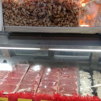 Foodland - Meat and rinds - Fruits & Veggies Near Me - Santa Barbara, California