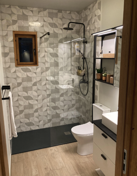 Slide of Tims Home Renovation