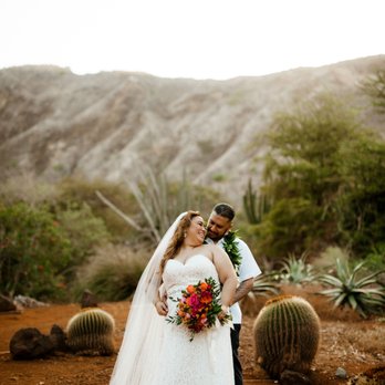 Rianon Stephens Photography - Jessika and Angel at Koko Crater Botanical Garden. - Event Photography Near Me Rianon Stephens Photography - Jessika and Angel at Koko Crater Botanical Garden. - Event Photography Near Me