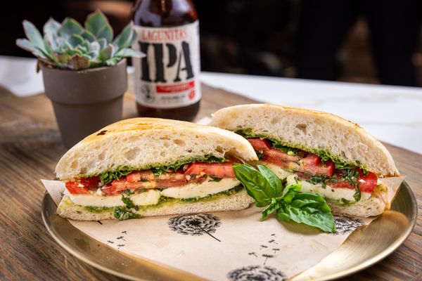 Dandelion Cafe by null