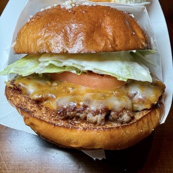 Dabo Burger - Le Royale - Burgers Near Me - Washington, DC, District of Columbia Dabo Burger - Le Royale - Burgers Near Me - Washington, DC, District of Columbia