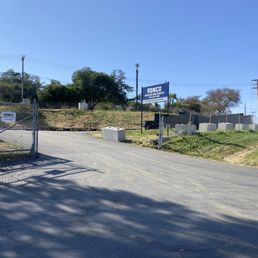 Exterior photo of Ronco Trailers - Vista, California Exterior photo of Ronco Trailers - Vista, California