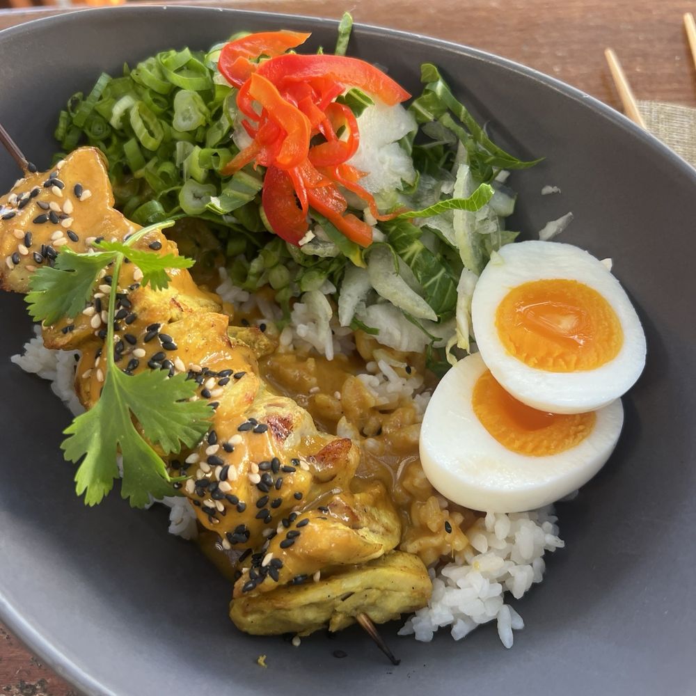 Ama - Chicken satay bowl - Cocktail Bars Near Me - Hanalei, Hawaii