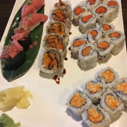 Spicy Salmon Roll