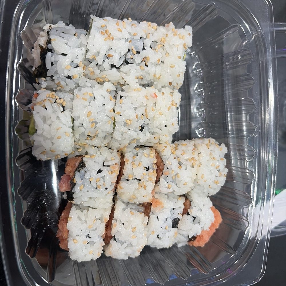 California Roll x Spicy Tuna California Roll x Spicy Tuna