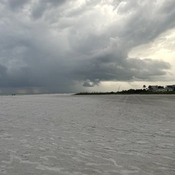 Aloft by Marriott Sarasota - Sarasota beach view 10 minutes away - Hotels Near Me - Sarasota, Florida