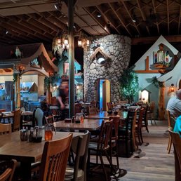 Babe S Chicken Dinner House 114 Photos 337 Reviews Southern 1 S Main St Burleson Tx Restaurant Reviews Phone Number Menu Yelp