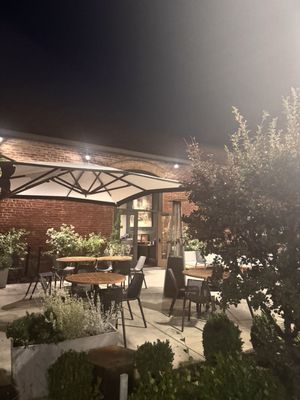 Vina Enoteca by null