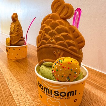 Somisomi - Matcha Swirl - upside down ahboong - Desserts Near Me - San Jose, California Somisomi - Matcha Swirl - upside down ahboong - Desserts Near Me - San Jose, California