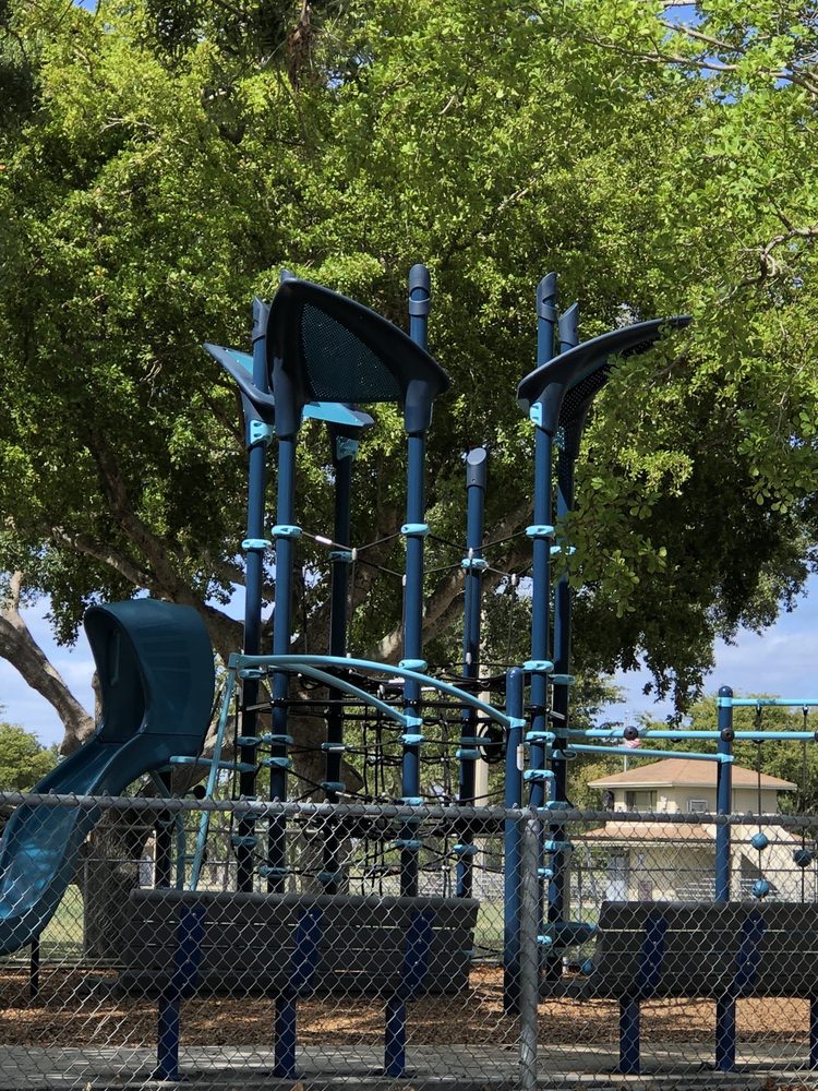 LAKE LYTAL PARK Updated November 2024 22 Photos 3645 Gun Club Rd