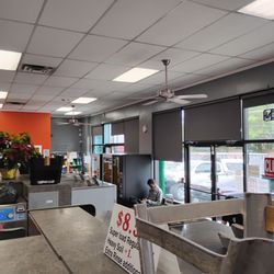 A & B Laundromat