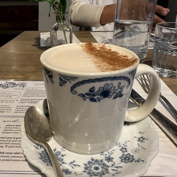 maman - chai latte small - Breakfast & Brunch Near Me - Bethesda, Maryland