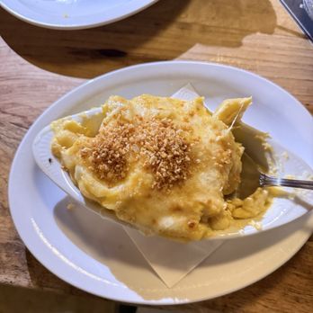 Down On Grayson - Mac and cheese (took a few bites) - New American Near Me - San Antonio, Texas