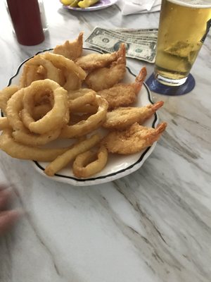 Mr. Lucky's Pub by null