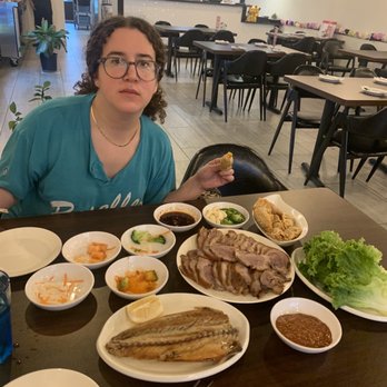 Han Mi Jeong - Jokbal, grilled mackerel, spicy beef mandu, ssam, banchan - Korean Near Me - Chicago, Illinois Han Mi Jeong - Jokbal, grilled mackerel, spicy beef mandu, ssam, banchan - Korean Near Me - Chicago, Illinois