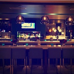 Canvas Resto Lounge - Cozy Bar