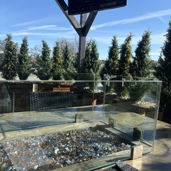 Penryn Grill - The patio is so nice. - Gas Stations Near Me - Penryn, California