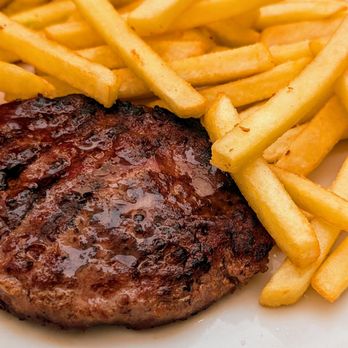 Achille al Pantheon - Hamburger - Sports Bars Near Me - Rome, RM Achille al Pantheon - Hamburger - Sports Bars Near Me - Rome, RM