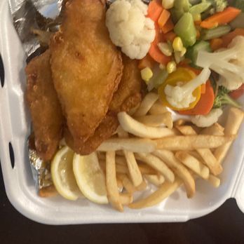 Jenny's Diner - Fish and chips - Diners Near Me - Highland, California