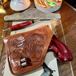 Simply Rugged Pocket Holster for Lady Smith Wesson