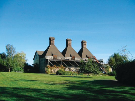 Landmark Vineyards at Hop Kiln Estate by null