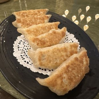 Lee Chen Asian Bistro - King - Fried Dumplings ($9.99) - Dim Sum Near Me - Toronto, Ontario Lee Chen Asian Bistro - King - Fried Dumplings ($9.99) - Dim Sum Near Me - Toronto, Ontario