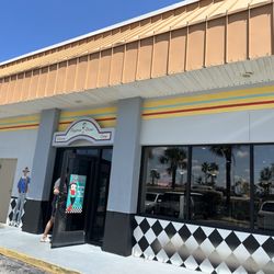 Daytona Diner - Outside