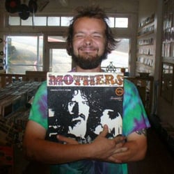 Wonderland Pop Culture Emporium - Have you hugged your mother lately?
