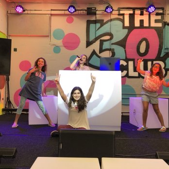 Art-cademy - Our stage at The 305 Club. - Summer Camps Near Me - Pinecrest, Florida Art-cademy - Our stage at The 305 Club. - Summer Camps Near Me - Pinecrest, Florida