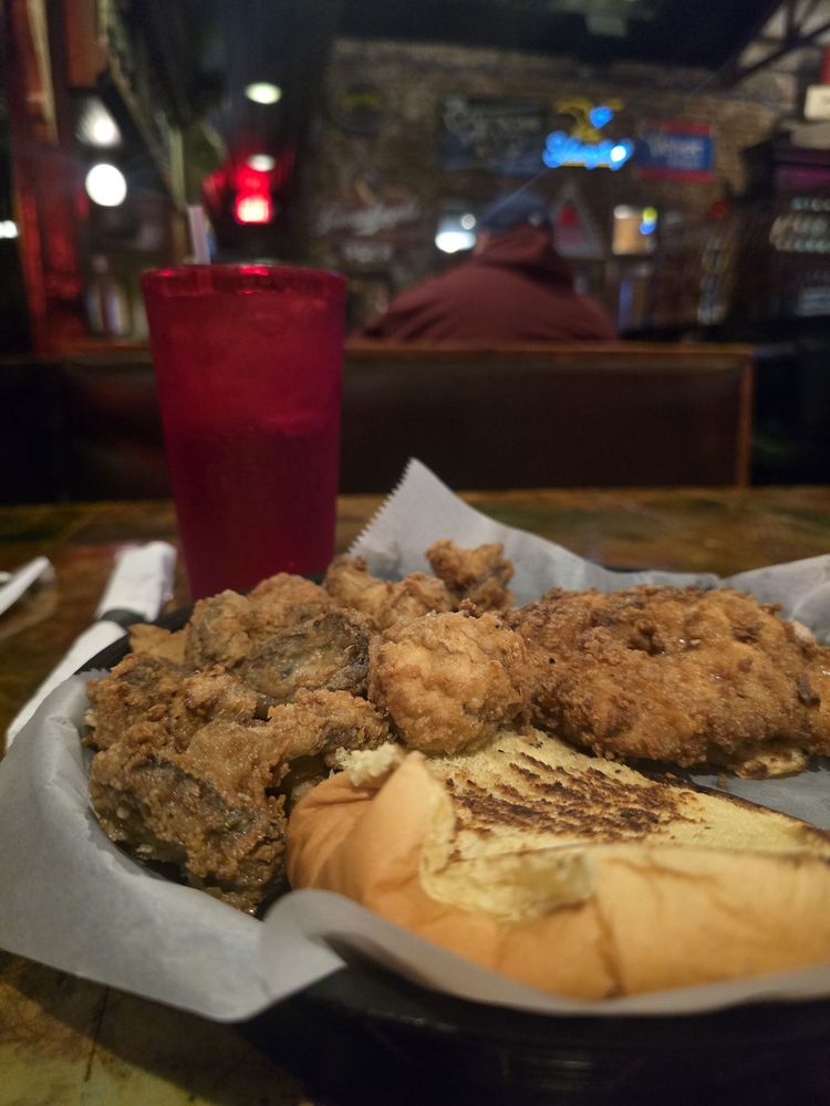 Food from M Mogger's Restaurant & Pub