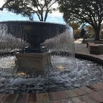 Hutchinson Square - Parks Near Me - Summerville, South Carolina Hutchinson Square - Parks Near Me - Summerville, South Carolina