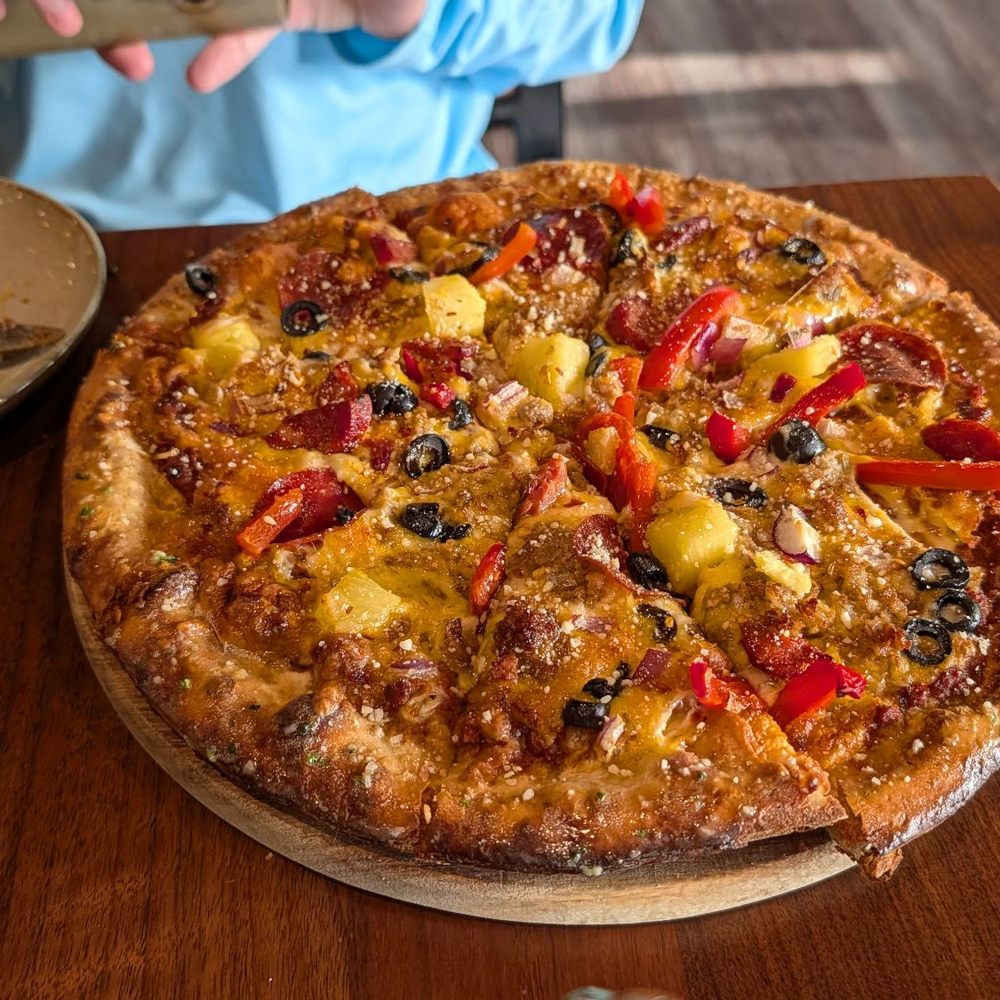 Jawfish - Porky Pie Pizza - Beer Bar Near Me - Portland, Oregon