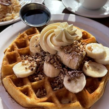 Cafe De Olla - Banana Pecan Waffle - American Near Me - Monrovia, California