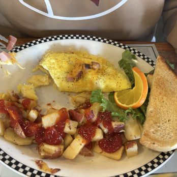 Black Bear Diner Goodyear - Breakfast omelette - American Near Me - Goodyear, Arizona