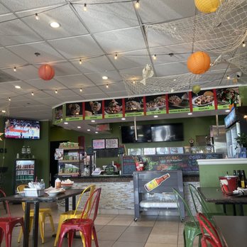 Pola's Mariscos - Seafood Near Me - Montclair, California
