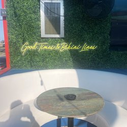 Wet Bar - Patio seating