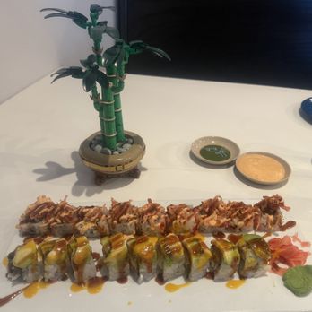 Uncle Sang Sushi & Kitchen - Vegas on top and Hawaiian on bottom. - Vietnamese Near Me - Solon, Iowa Uncle Sang Sushi & Kitchen - Vegas on top and Hawaiian on bottom. - Vietnamese Near Me - Solon, Iowa